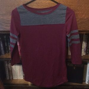 Like new (worn a time or 2) athletic tee